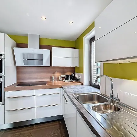 Flat Zandloper - Side Sea View In Oostduinkerke